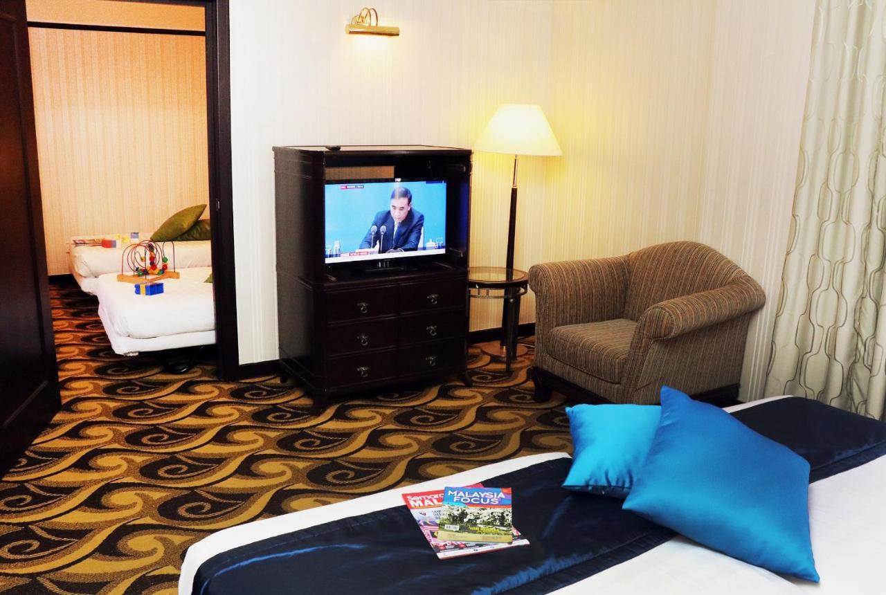 Mardhiyyah Hotel And Suites Shah Alam Ngoại thất bức ảnh